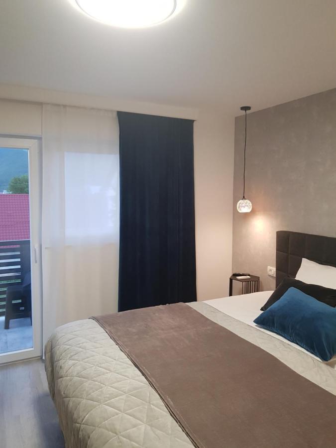 Rooms Vanteo Korenica Exterior photo